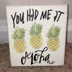 Pineapple wall art